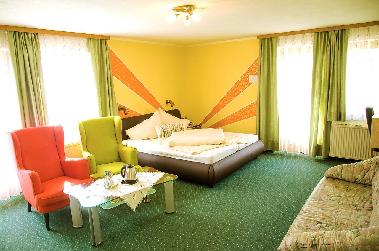 Gaestehaus Goetz Drobollach am Faakersee Ngoại thất bức ảnh