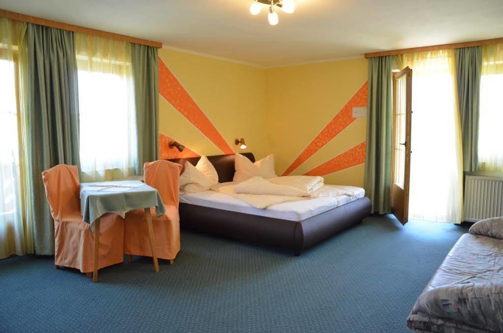 Gaestehaus Goetz Drobollach am Faakersee Ngoại thất bức ảnh